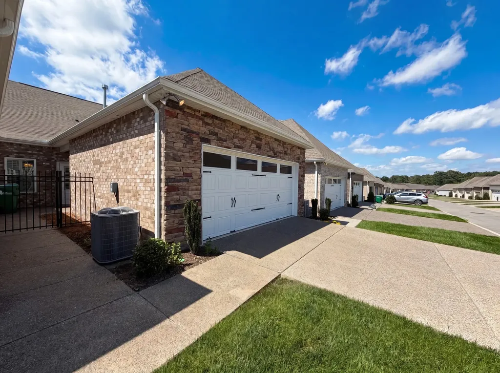 1520 Cedarbrooke Lane Lebanon TN 37090