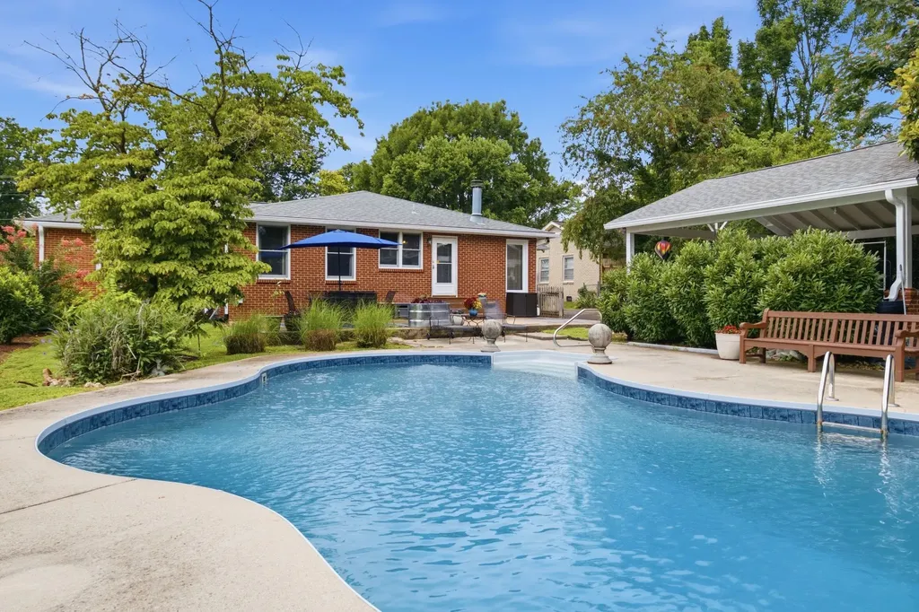 4928 Danby Drive Nashville TN 37211