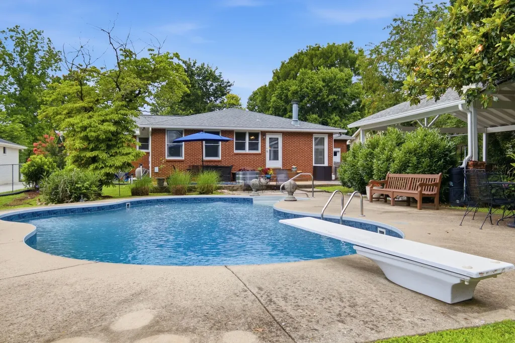 4928 Danby Drive Nashville TN 37211