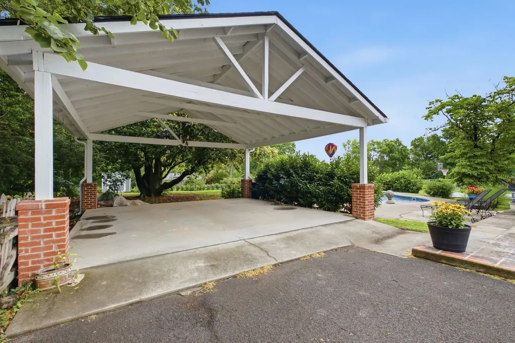 4928 Danby Drive Nashville TN 37211