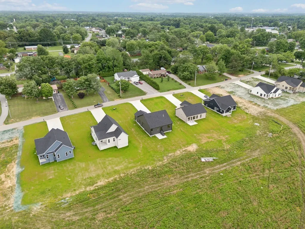 811 Oconnor Street Smithville TN 37166