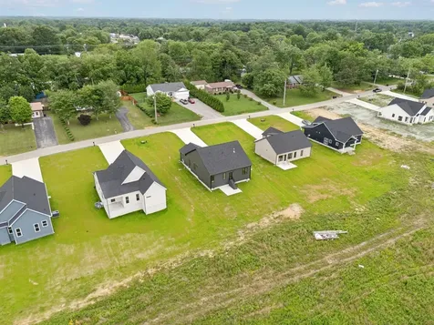 811 Oconnor Street Smithville TN 37166