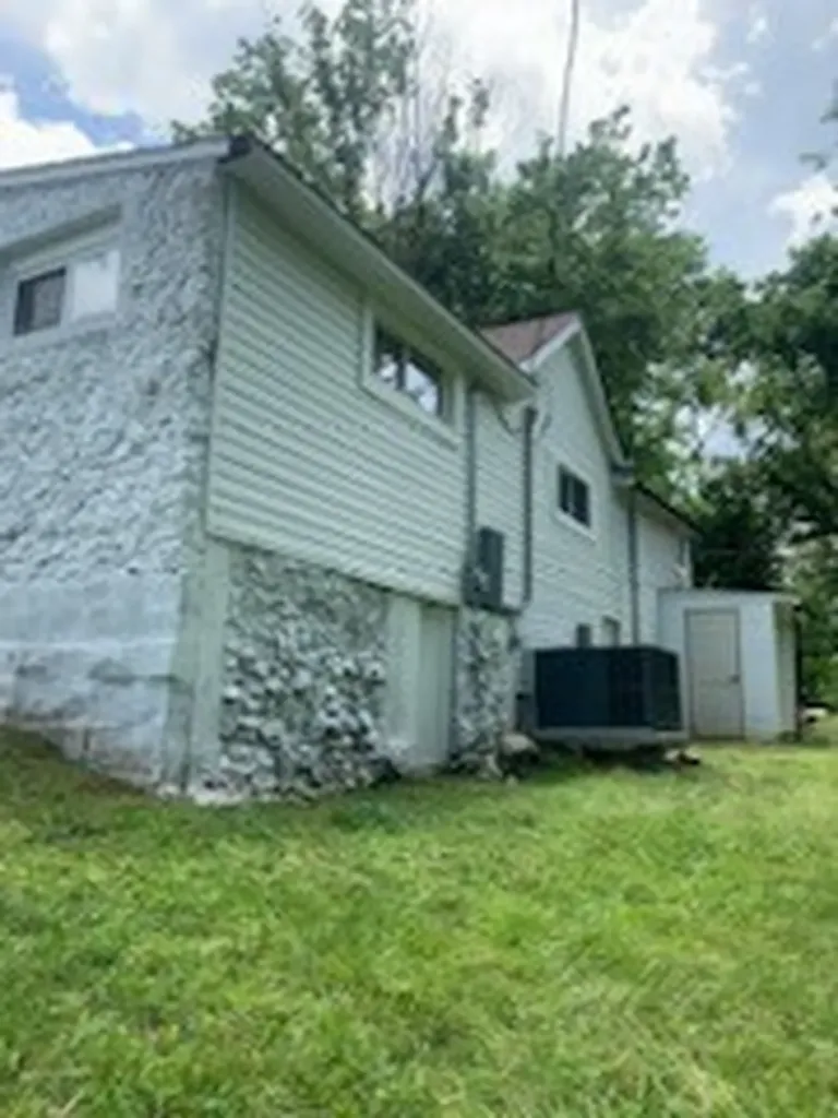 418 Market Street Clarksville TN 37042