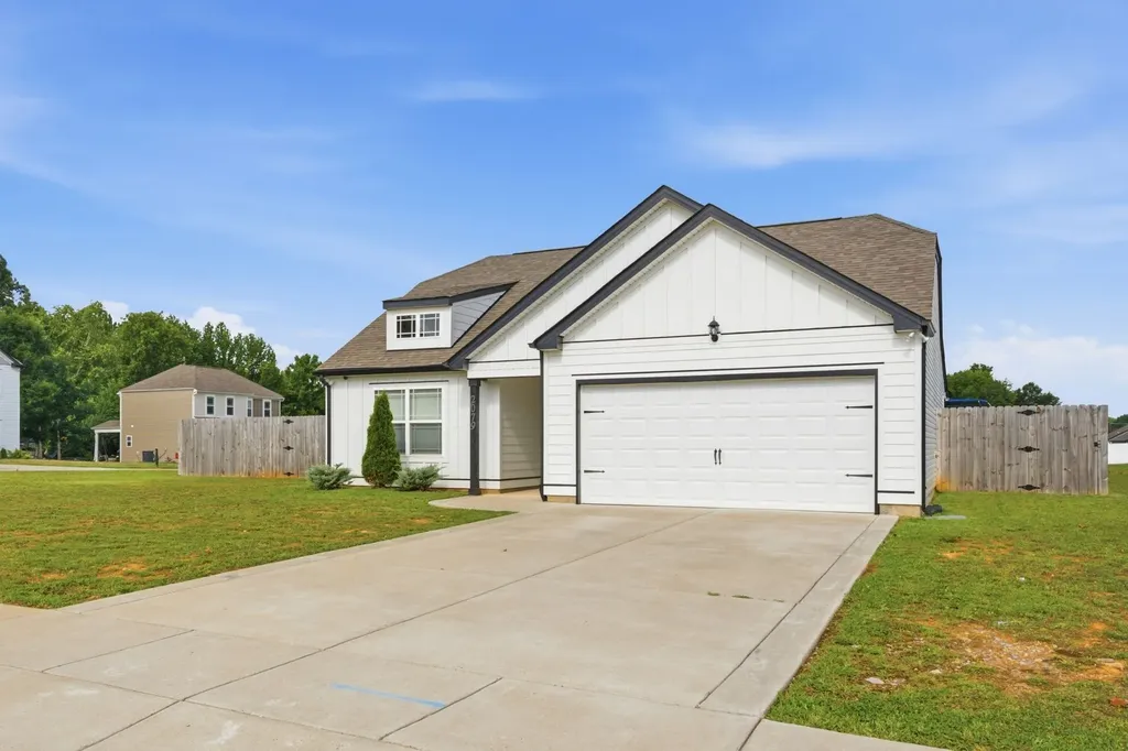 2079 Claudia Lane Springfield TN 37172