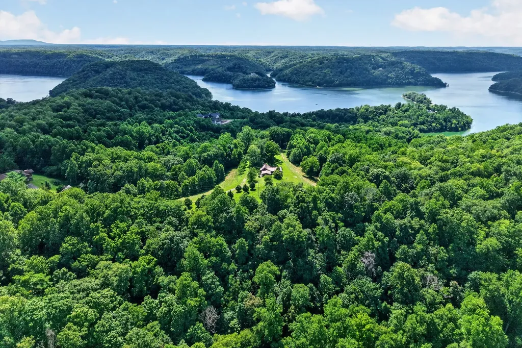 280 Timber Lane Sparta TN 38583