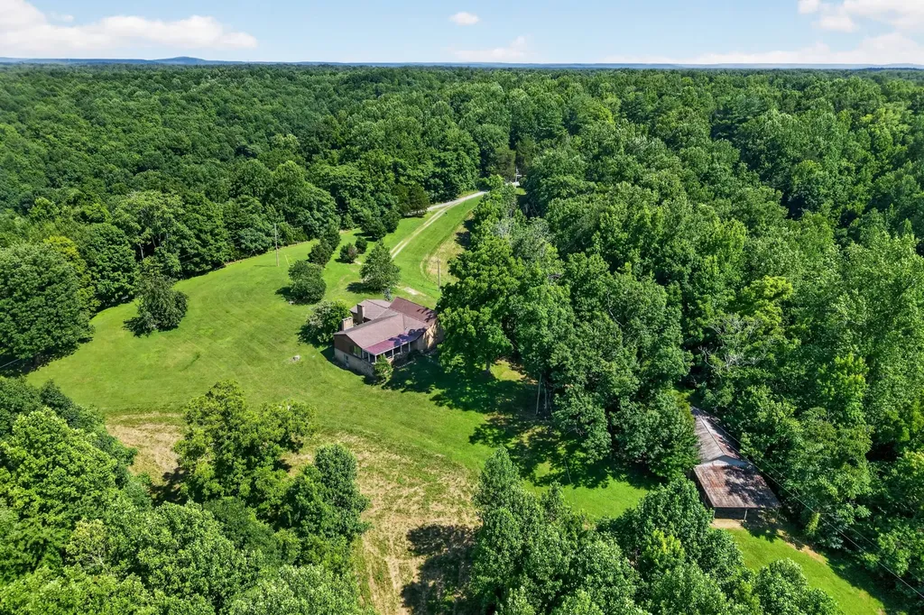 280 Timber Lane Sparta TN 38583
