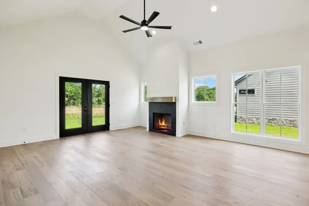 819 Oconnor Street Smithville TN 37166