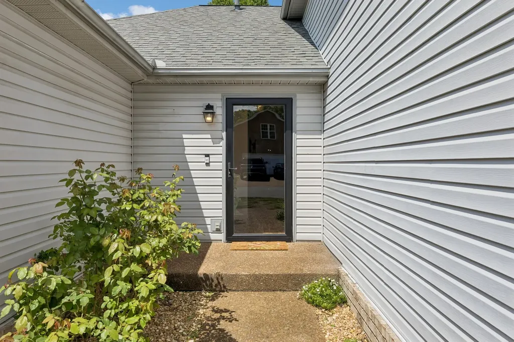 3317 Milbridge Drive Antioch TN 37013