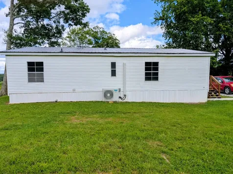 95 Sanders Spur Tracy City TN 37387