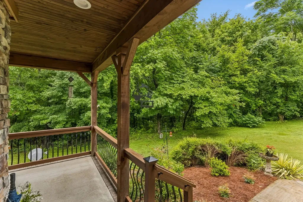 113 Summit Drive Columbia TN 38401