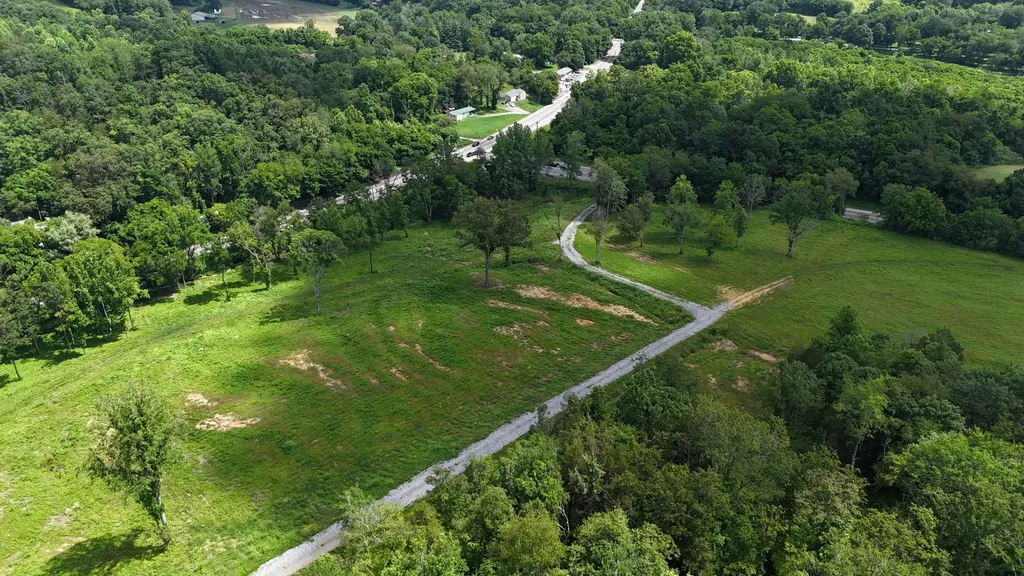1037 Fairview Boulevard Franklin TN 37064
