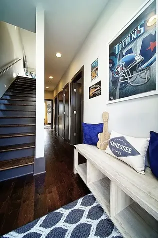 64 Fern Avenue Nashville TN 37207