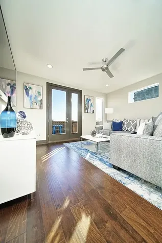 64 Fern Avenue Nashville TN 37207