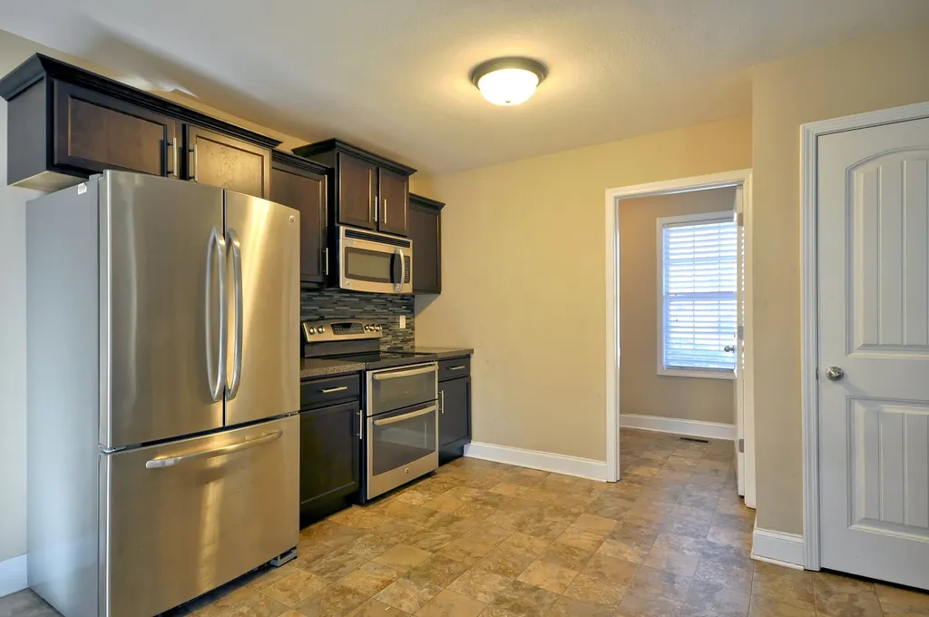 446 Cyprus Court Clarksville TN 37040