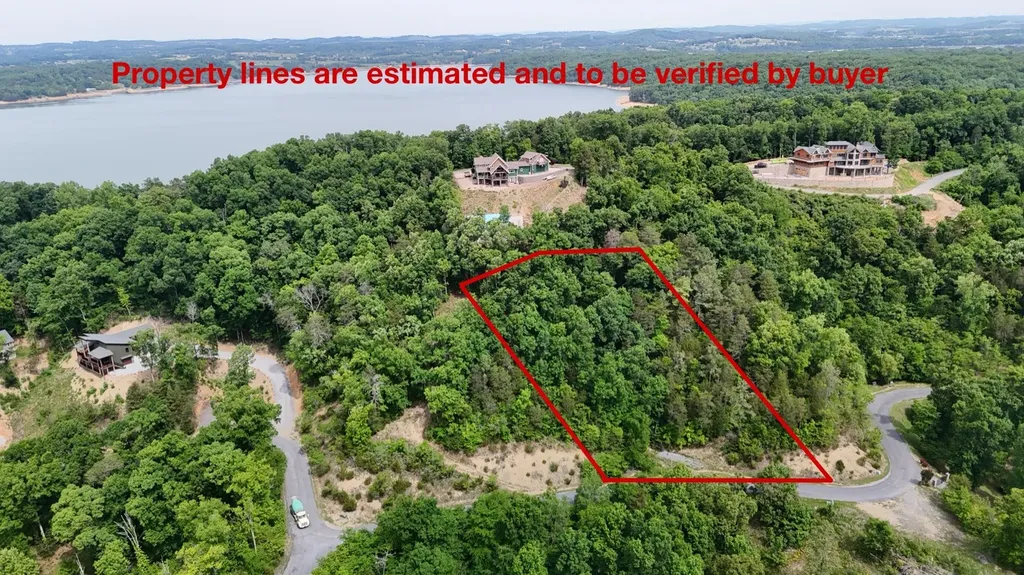 79 Stone Bridge Drive Dandridge TN 37725