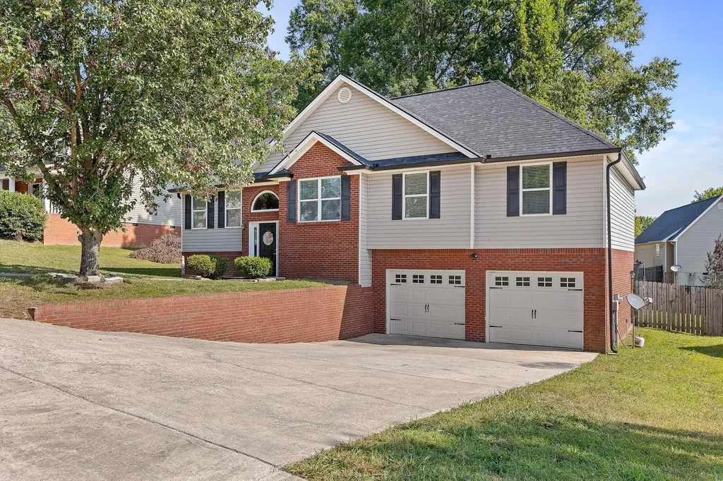 42 Willowbrook Drive Ringgold GA 30736