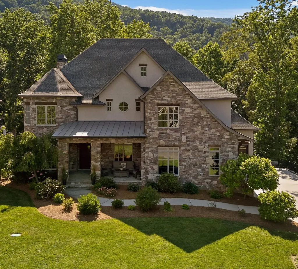 842 Dry Branch Court Chattanooga TN 37419