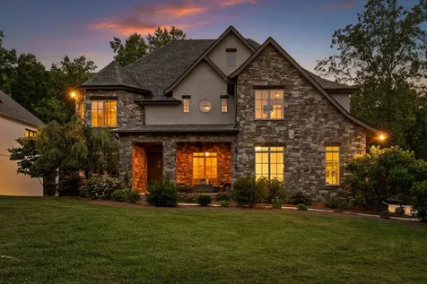 842 Dry Branch Court Chattanooga TN 37419