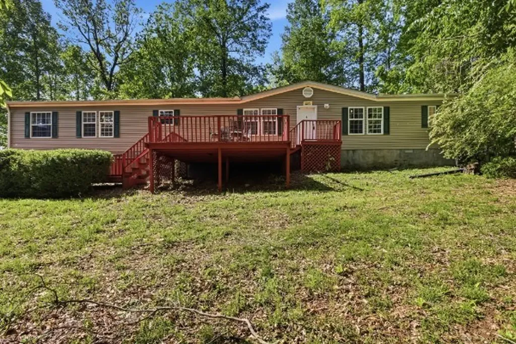 230 E Piney Road Dickson TN 37055