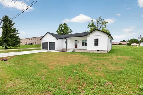 208 E Crawford Avenue Monterey TN 38574