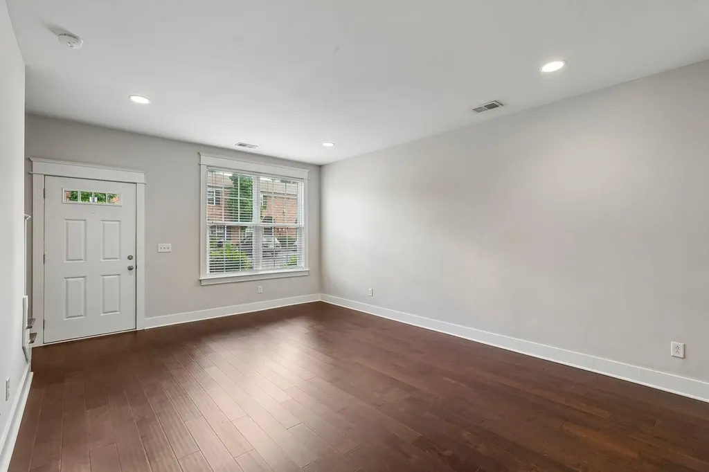 109 Porter Terrace Nashville TN 37206