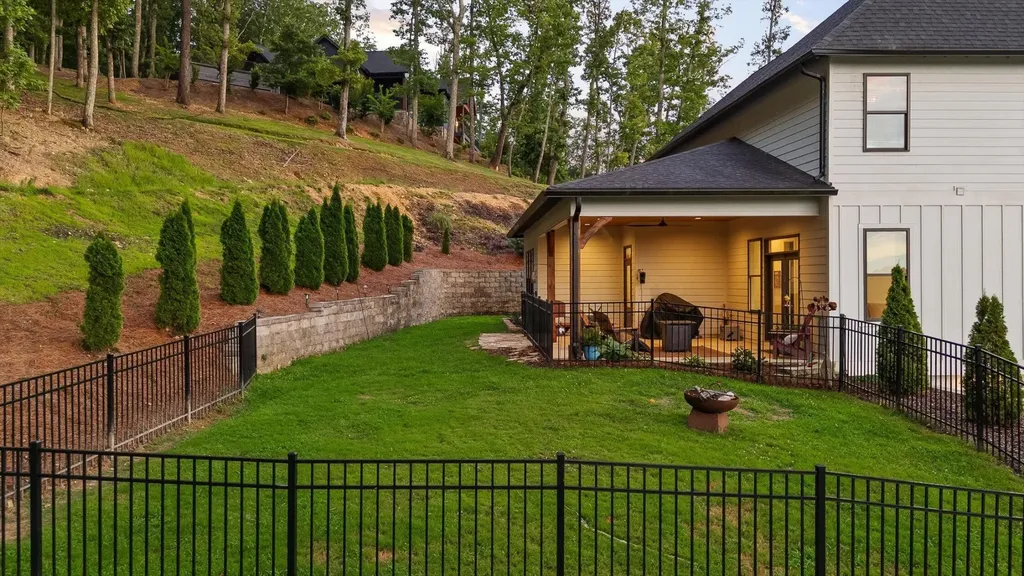 9962 Caseview Drive Harrison TN 37341