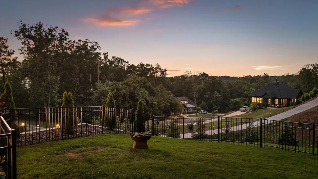 9962 Caseview Drive Harrison TN 37341