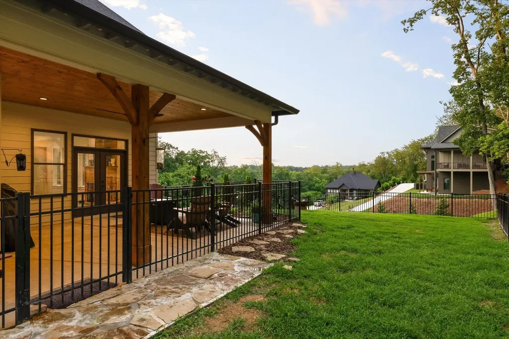 9962 Caseview Drive Harrison TN 37341