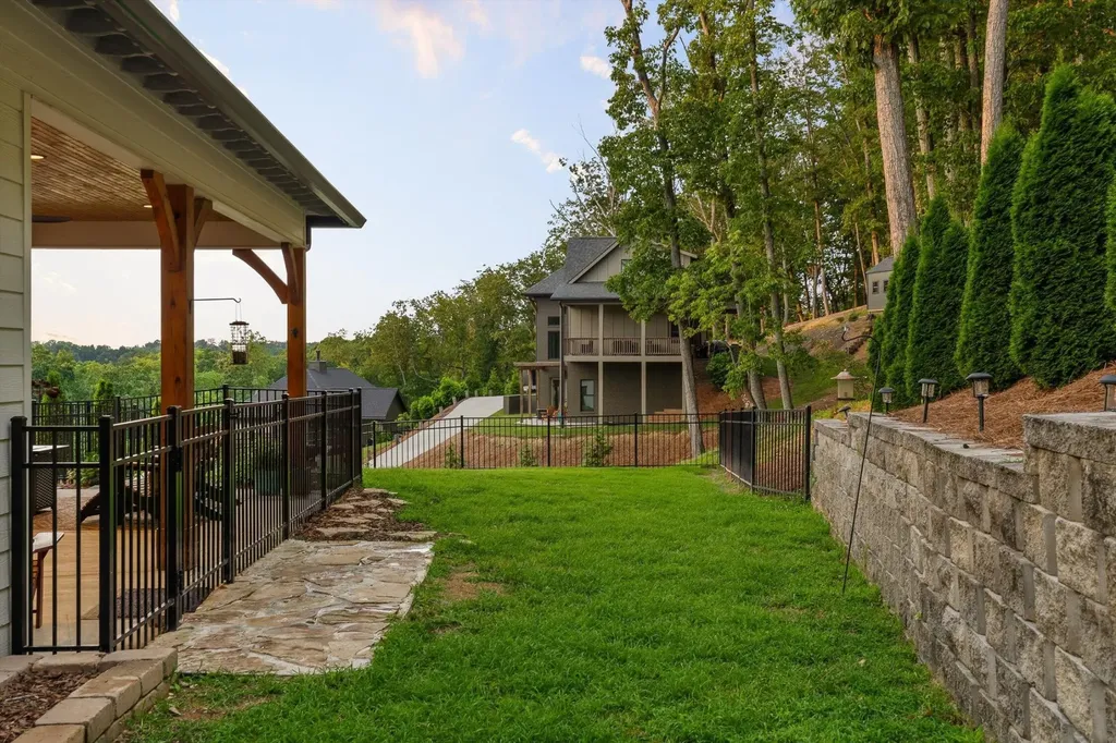 9962 Caseview Drive Harrison TN 37341