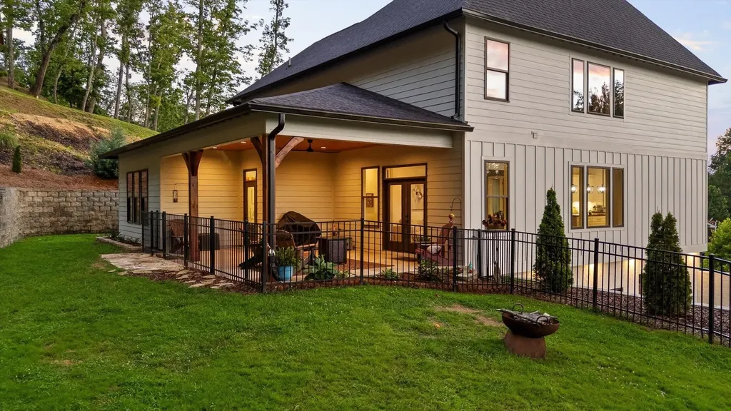 9962 Caseview Drive Harrison TN 37341