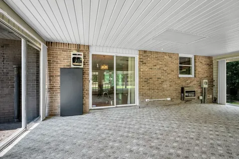 4251 Moss Hill Drive Nunnelly TN 37137