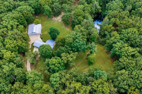 4251 Moss Hill Drive Nunnelly TN 37137