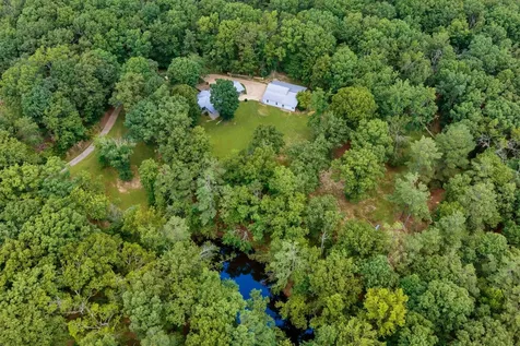 4251 Moss Hill Drive Nunnelly TN 37137