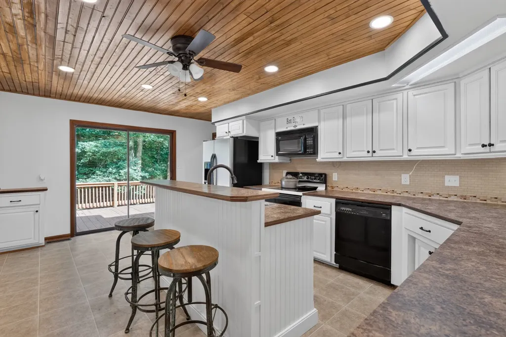 466 Willow Oak Drive Winchester TN 37398