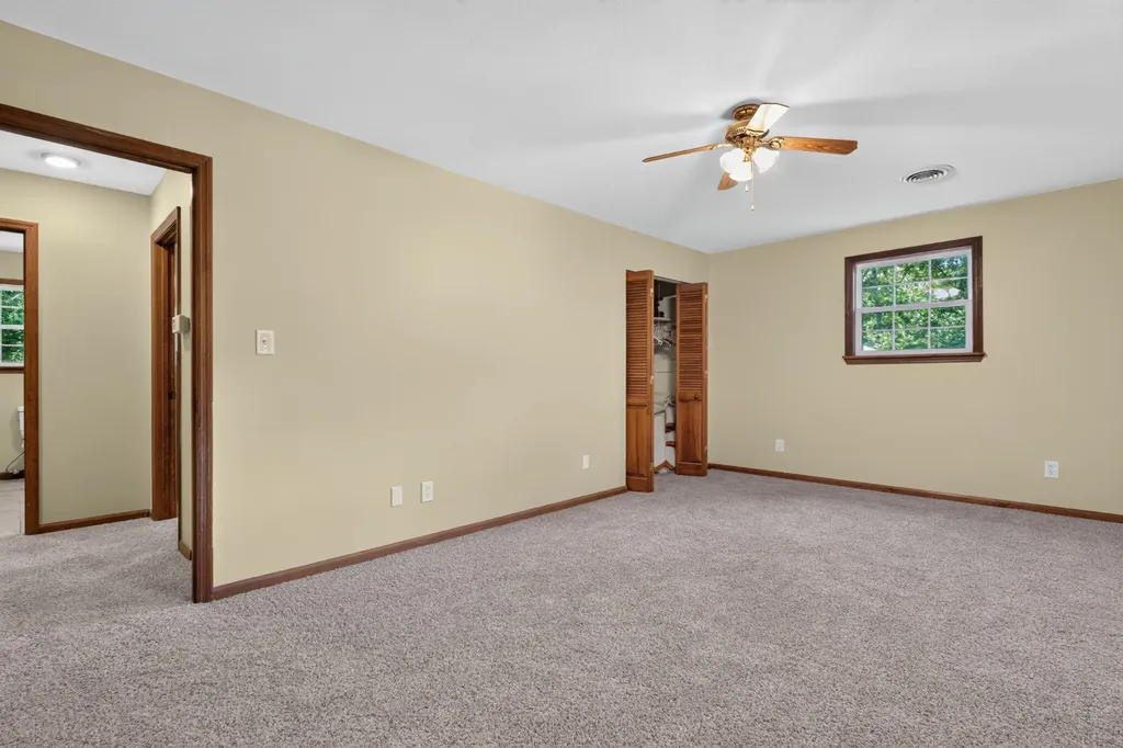 466 Willow Oak Drive Winchester TN 37398