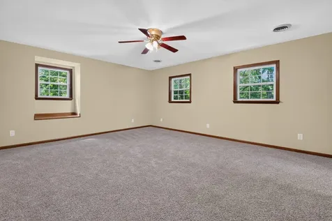 466 Willow Oak Drive Winchester TN 37398