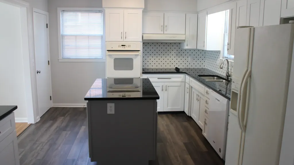 2614 Edge O Lake Drive Nashville TN 37217