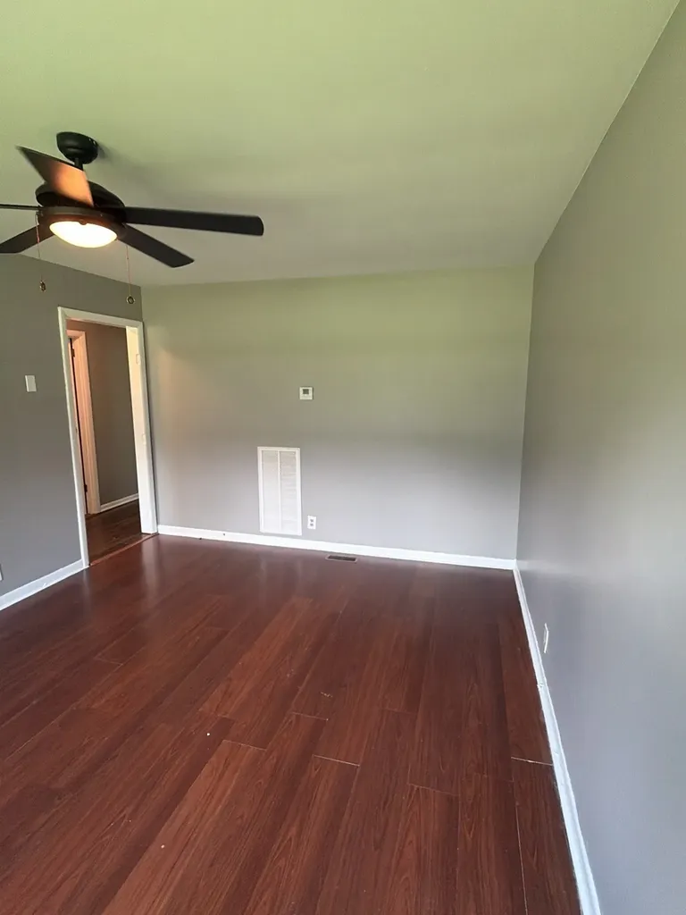100 Glenmont Drive Nashville TN 37210