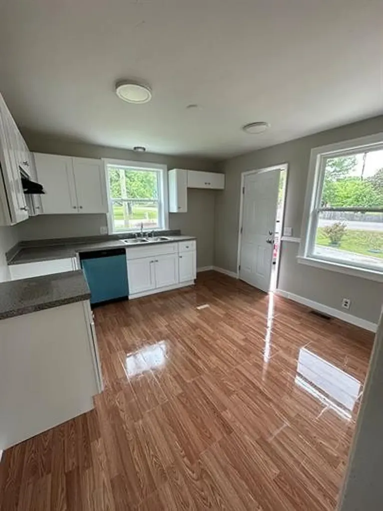 100 Glenmont Drive Nashville TN 37210