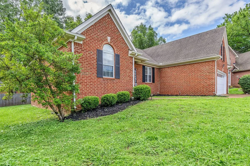 712 Milbridge Court Antioch TN 37013