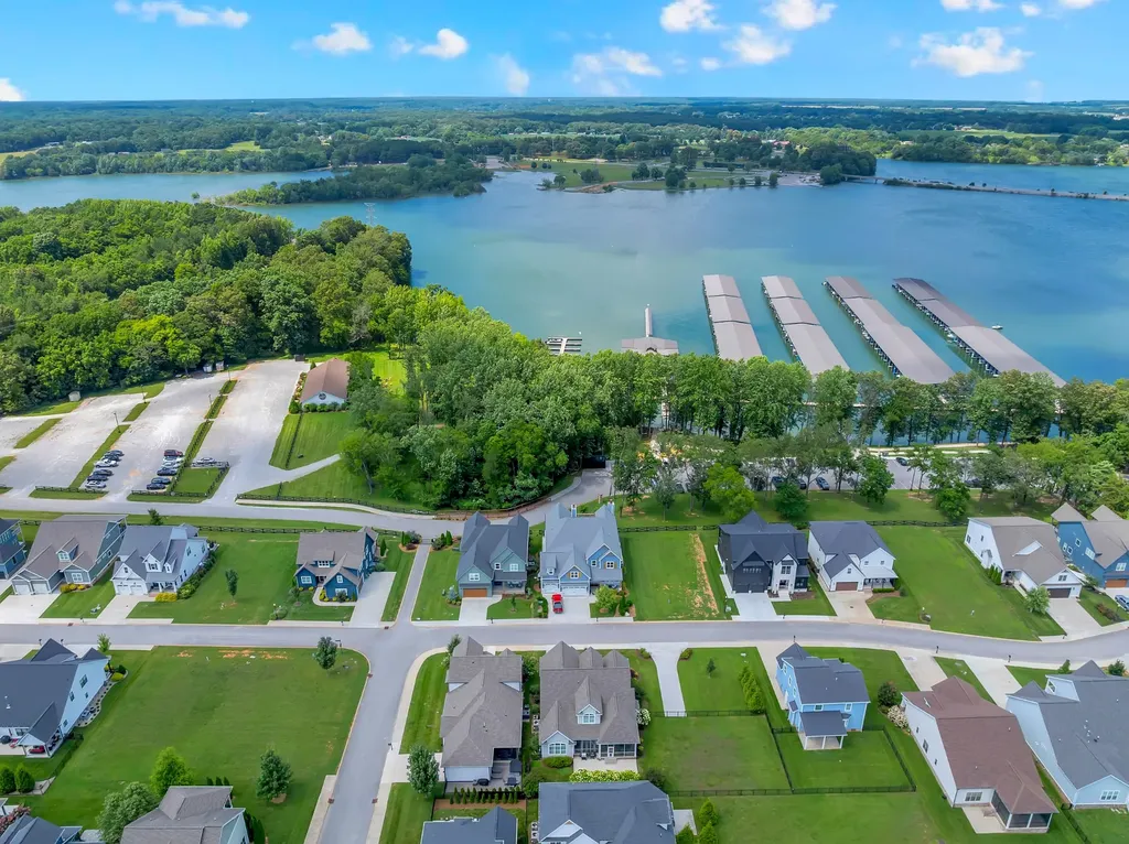 22 Hammock Drive Winchester TN 37398