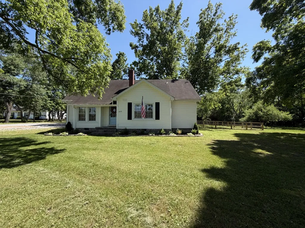 1610 Cairo Road Gallatin TN 37066