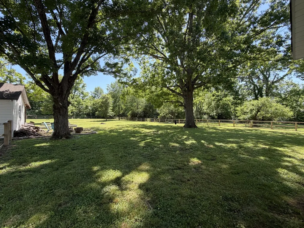1610 Cairo Road Gallatin TN 37066