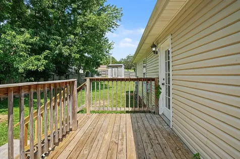 187 S Palmers Chapel Road White House TN 37188