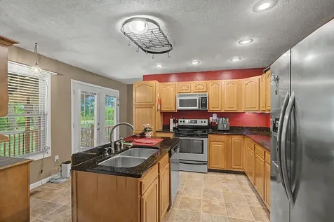 3281 Mt Zoar Road Hopkinsville KY 42240