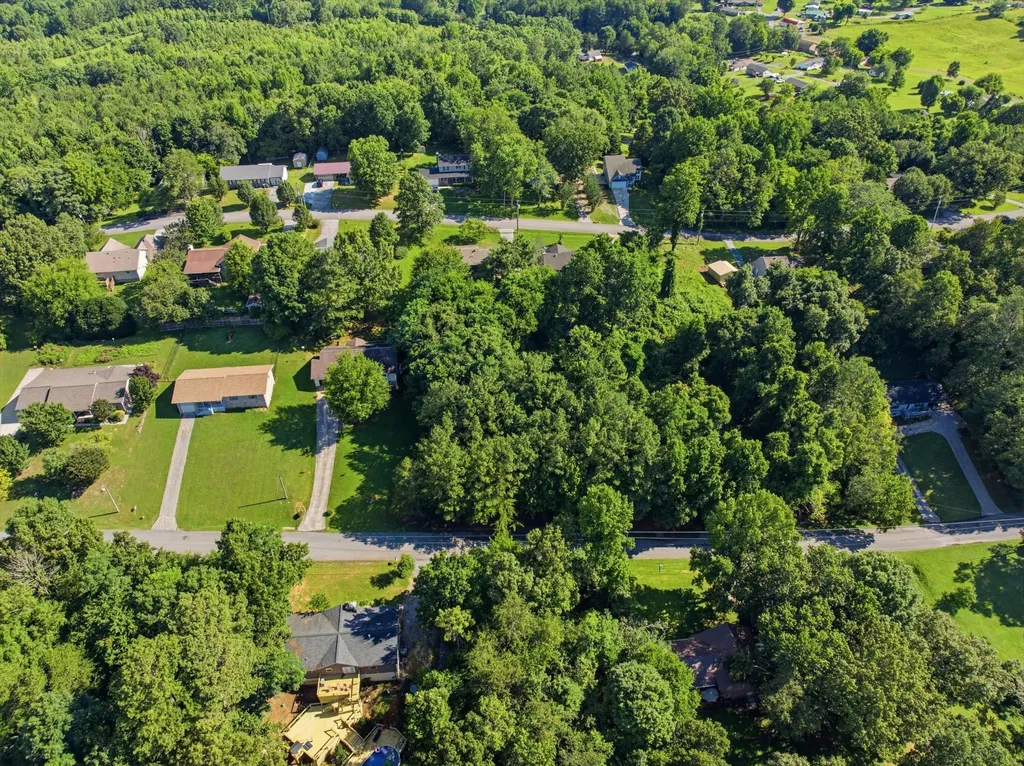 42 Troy Drive Dayton TN 37321
