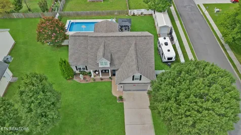136 Thoroughbred Drive Cleveland TN 37312