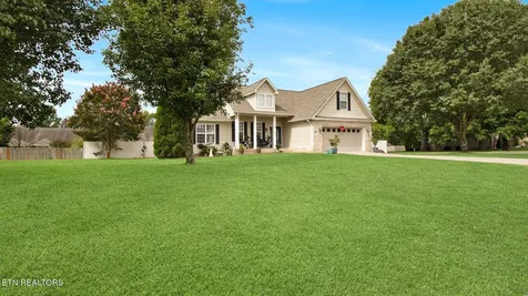 136 Thoroughbred Drive Cleveland TN 37312