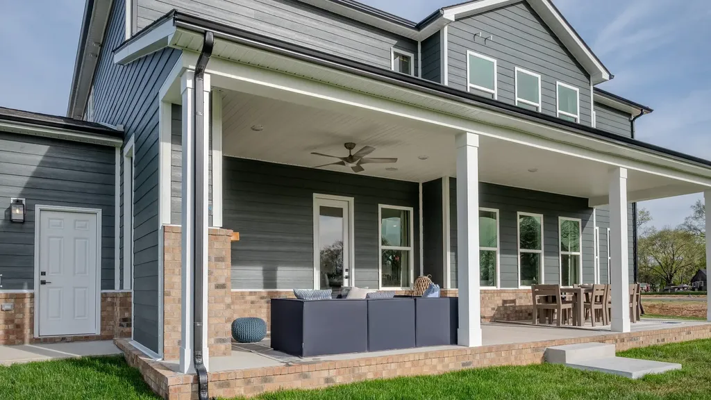 7320 Dutch River Circle Fairview TN 37062
