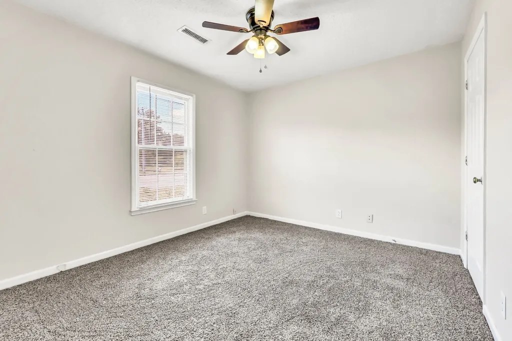 1025 Dandelion Drive Clarksville TN 37042